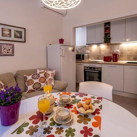 Two-Bedroom Apartment In The Centre Makarska Luaran gambar