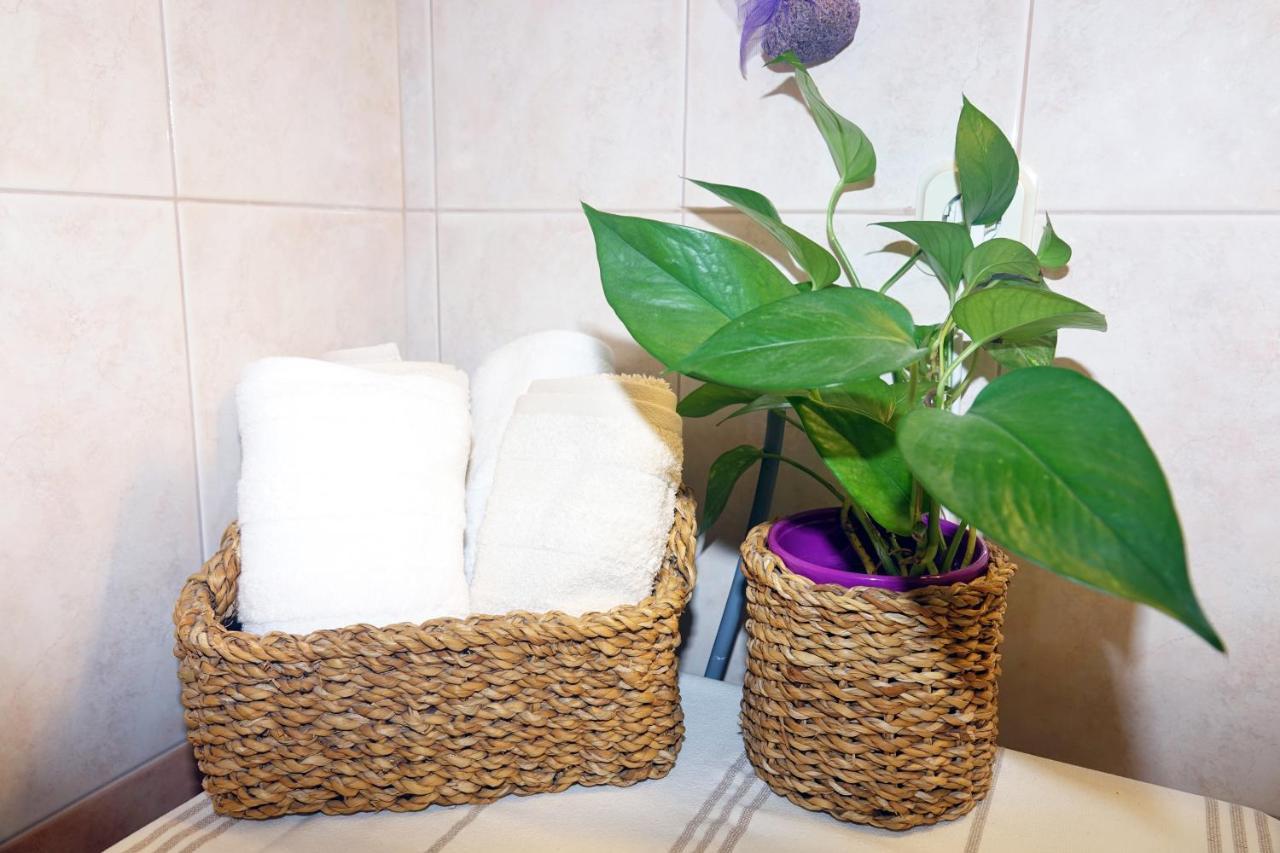 Two-Bedroom Apartment In The Centre Makarska Luaran gambar