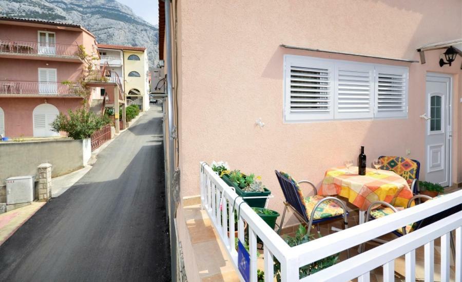 Two-Bedroom Apartment In The Centre Makarska Luaran gambar